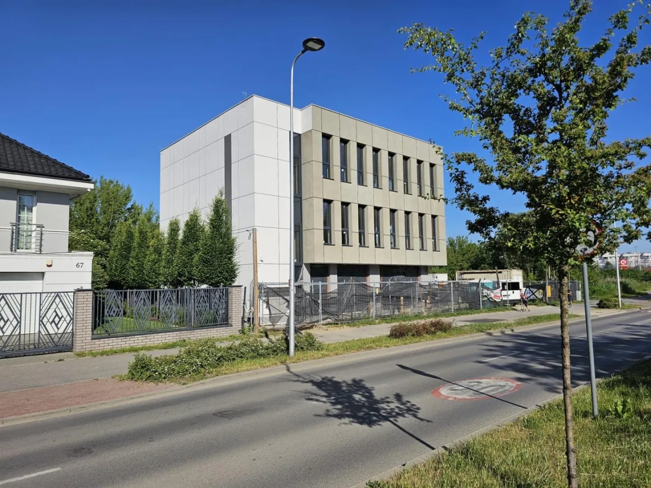 Ile kosztuje wybudowanie bloku? Sprawdź szczegółowe ceny i wydatki