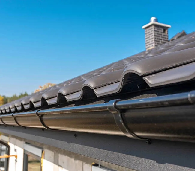 Co to znaczy dekarz? Kluczowe informacje o roli i obowiązkach